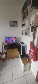 DeathHeroCry's Setup