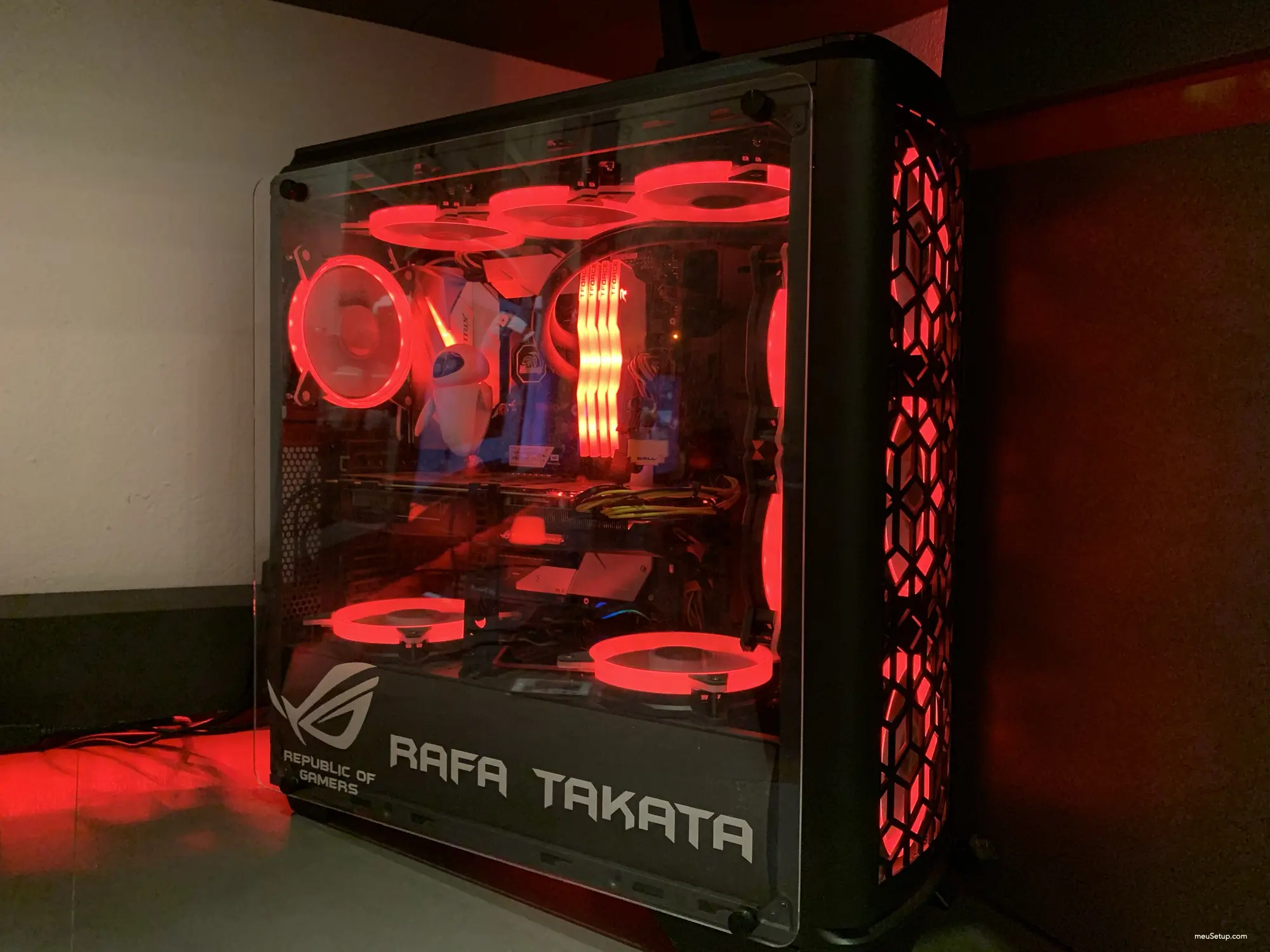 Red vibe — foto 7