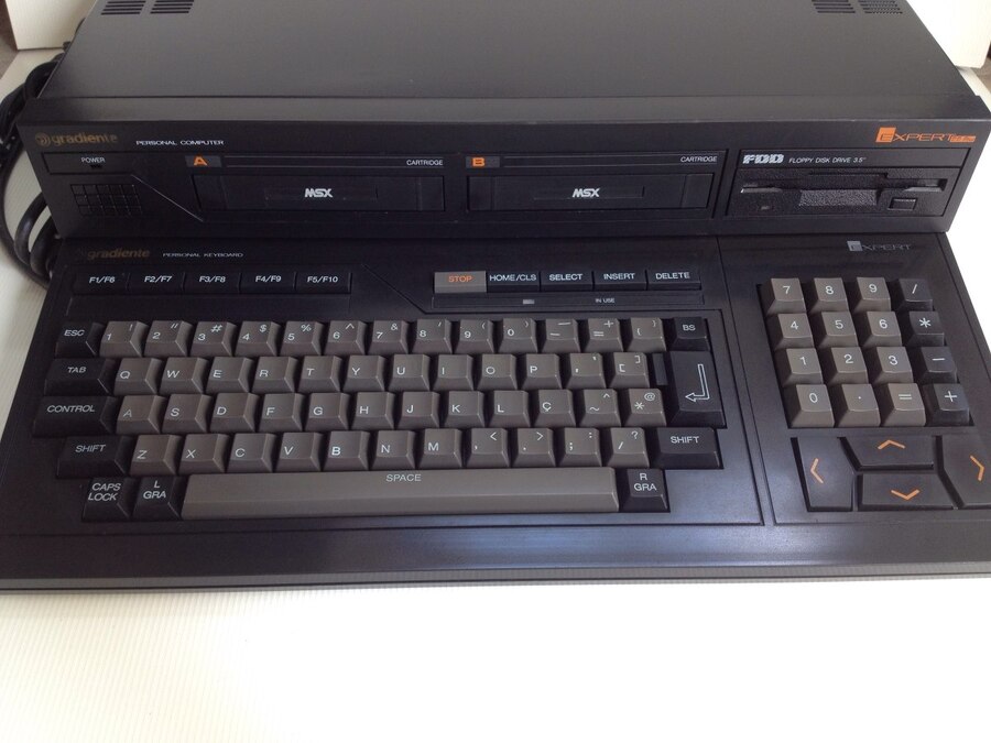 PC Gamer Gradiente MSX Expert DD Plus