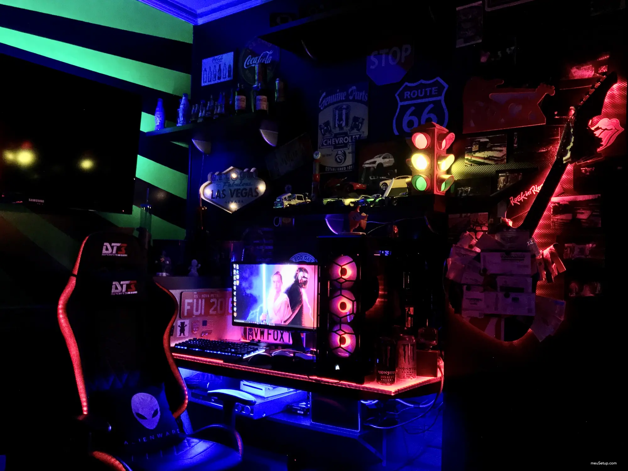 QUARTO GAMER MAIS PSICODÉLICO DO BRASIL Guerra de Setups #03  — foto 1