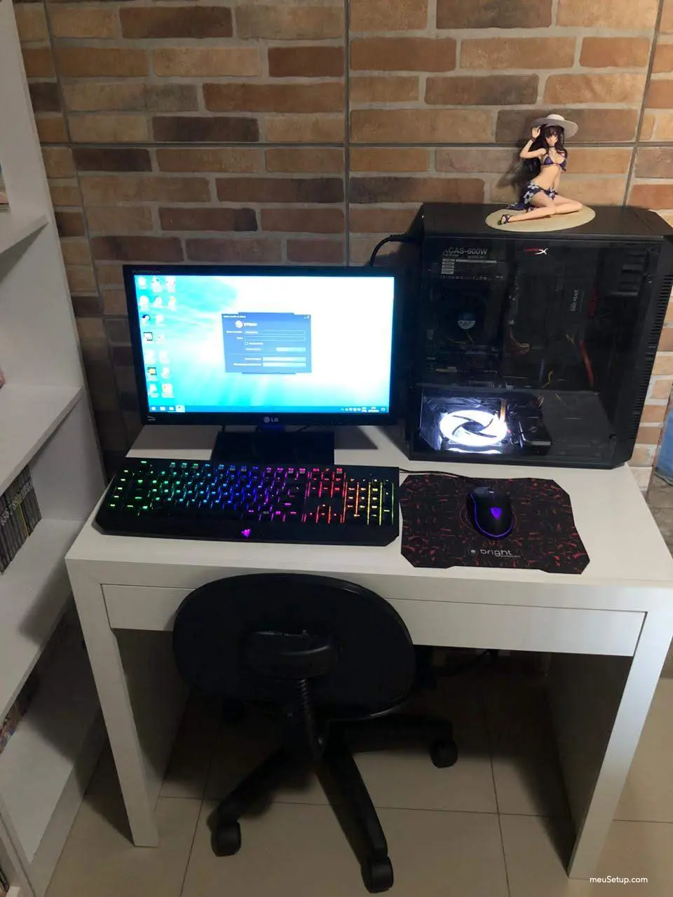 Setup Otaku Gamer — foto 2