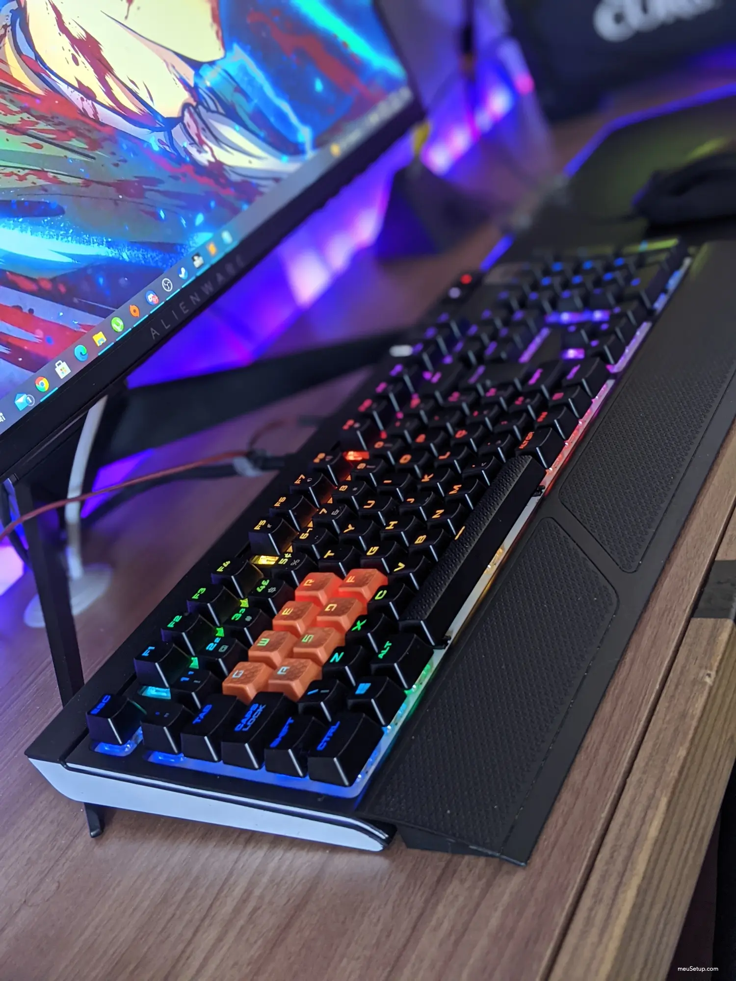 Titan — foto 11