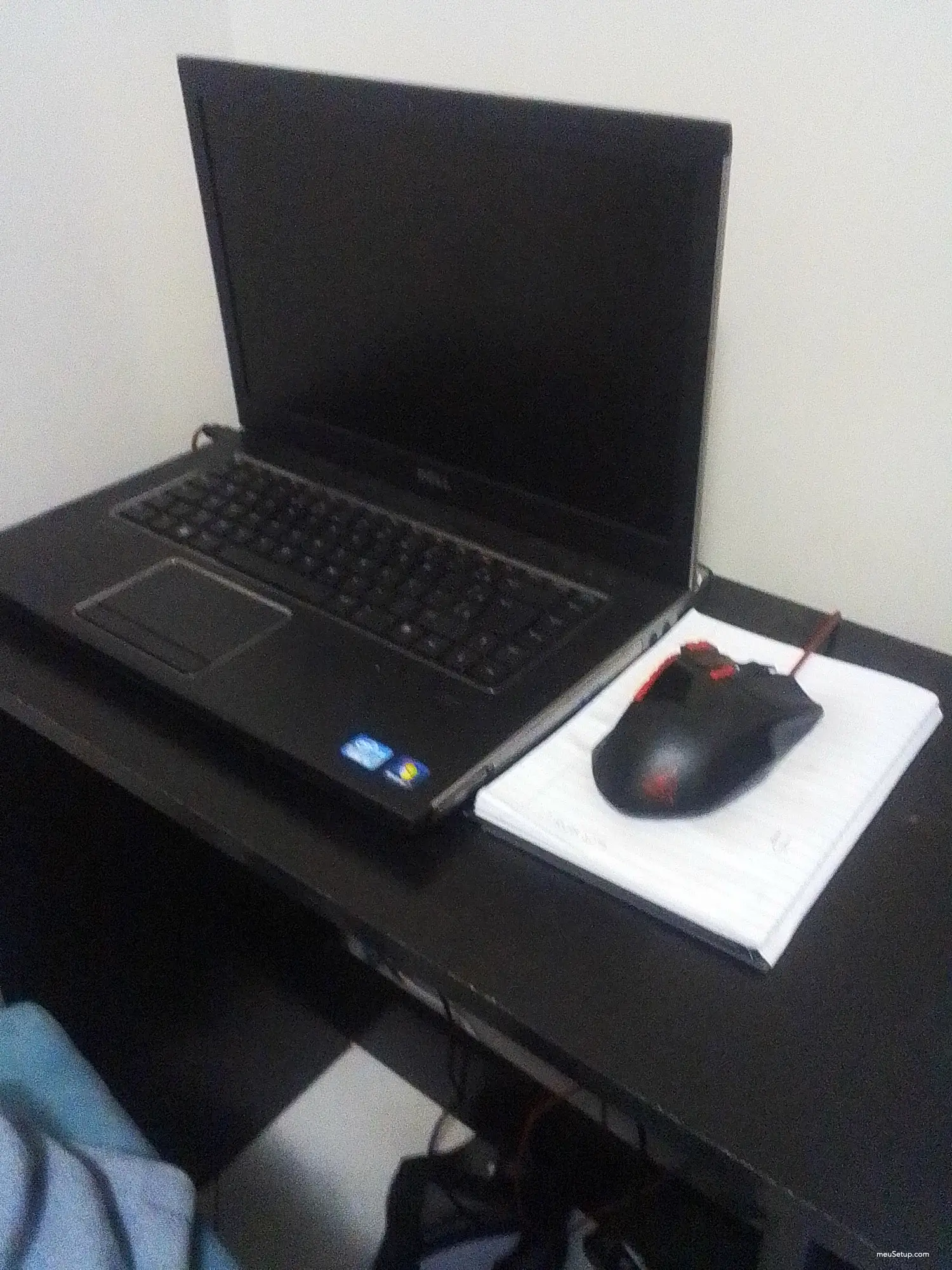 Minimalismo com motebook — foto 1