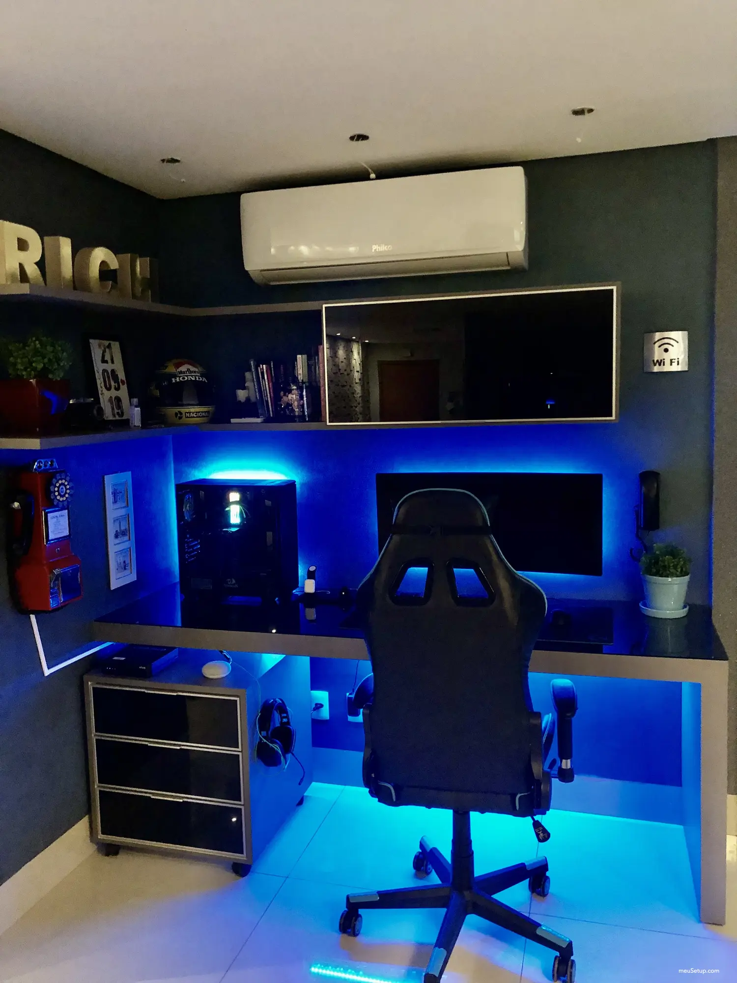 Lightblue — foto 1