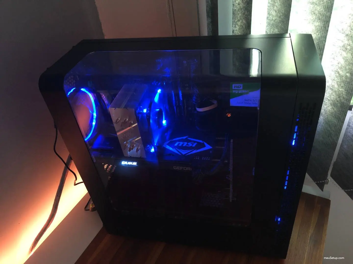 Setup Minimalista de Arquiteto — foto 4