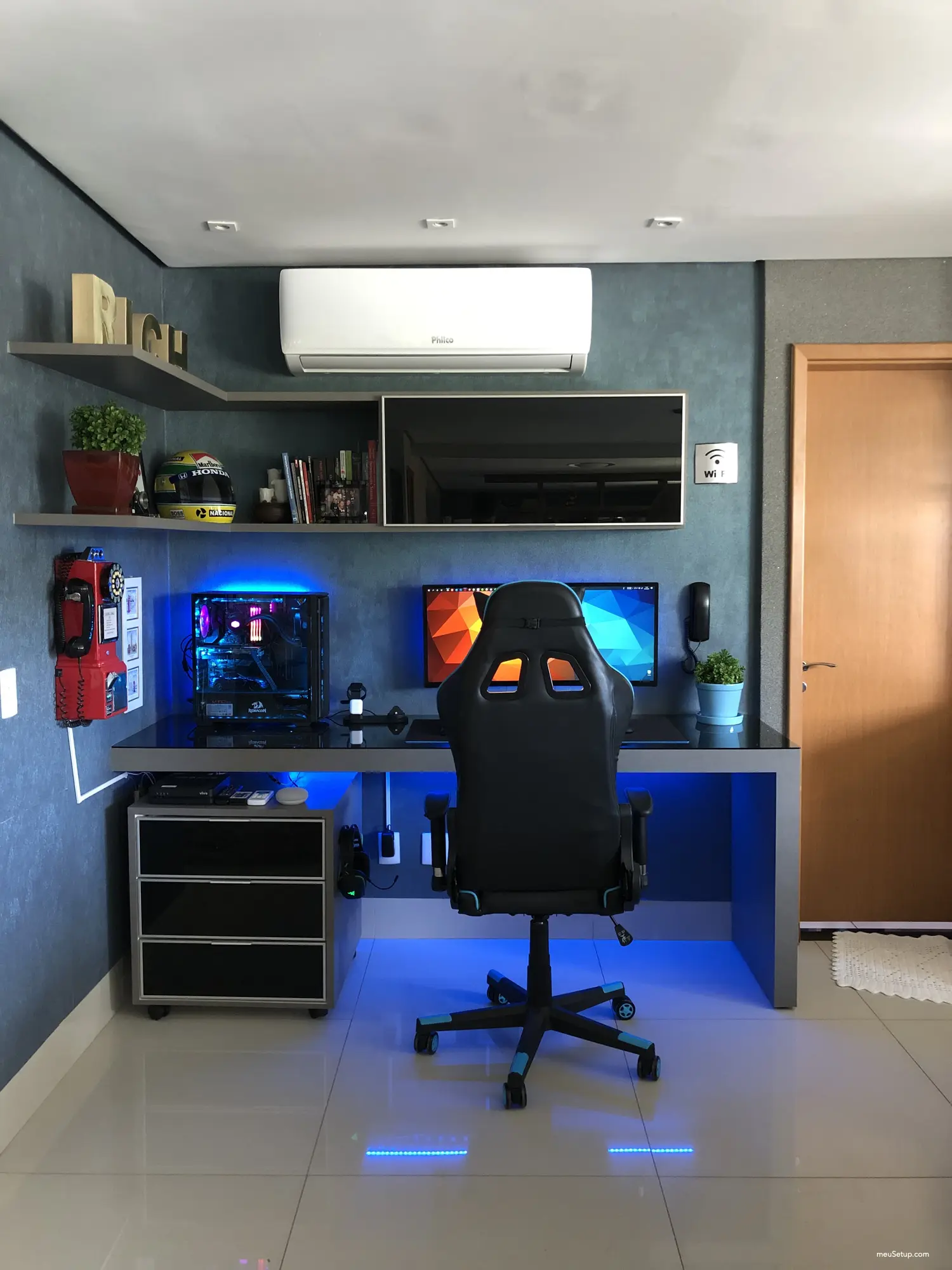 Light blue  — foto 10